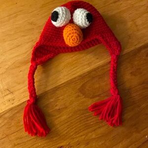 HANDKNIT ELMO HAT *new* ❤️